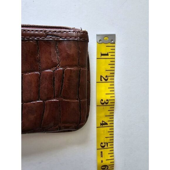 Liz Claiborne Wristlet Brown - Picture 6 of 6